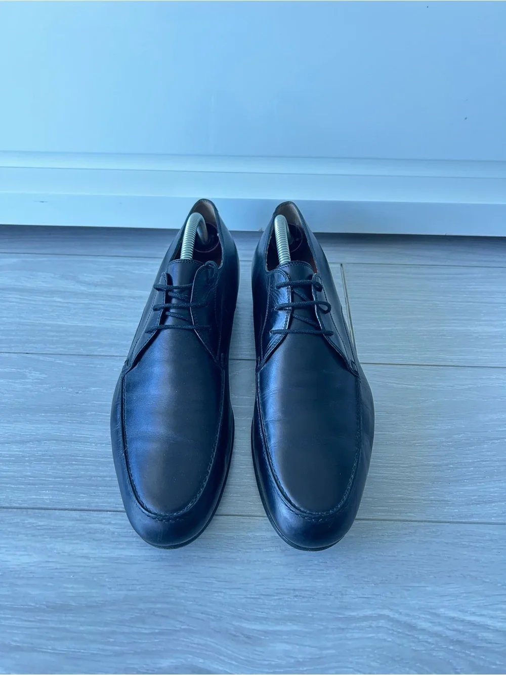 Gucci Black Leather Derby Lace-Up Shoes